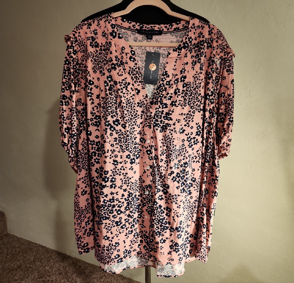 Tommy Hilfiger Women's Pink Floral Short Sleeve V-Neck Blouse 2X NWT - Picture 6 of 9